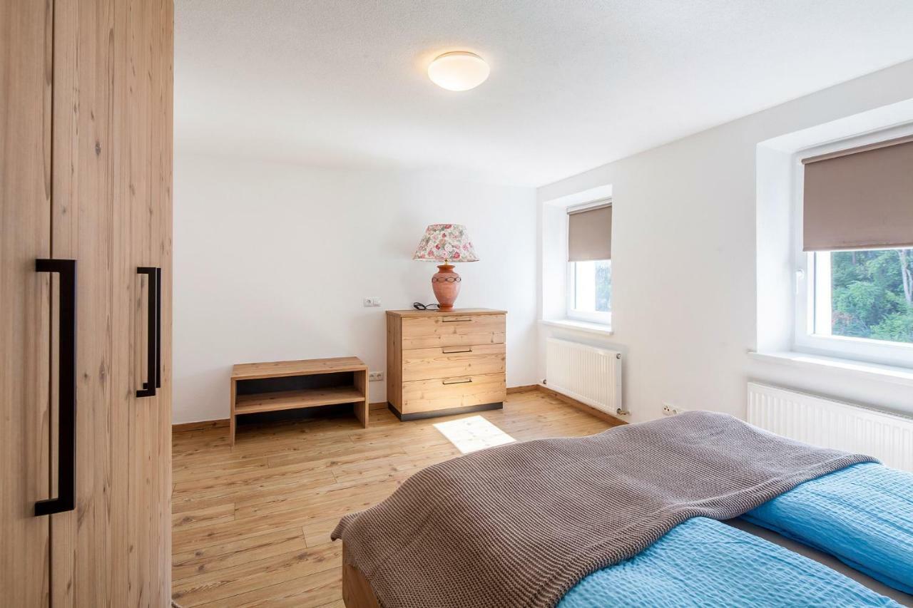 Ferienwohnung Bei Cooldog Имст Екстериор снимка