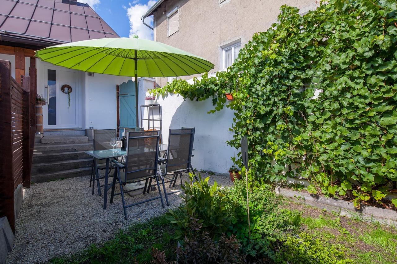 Ferienwohnung Bei Cooldog Имст Екстериор снимка